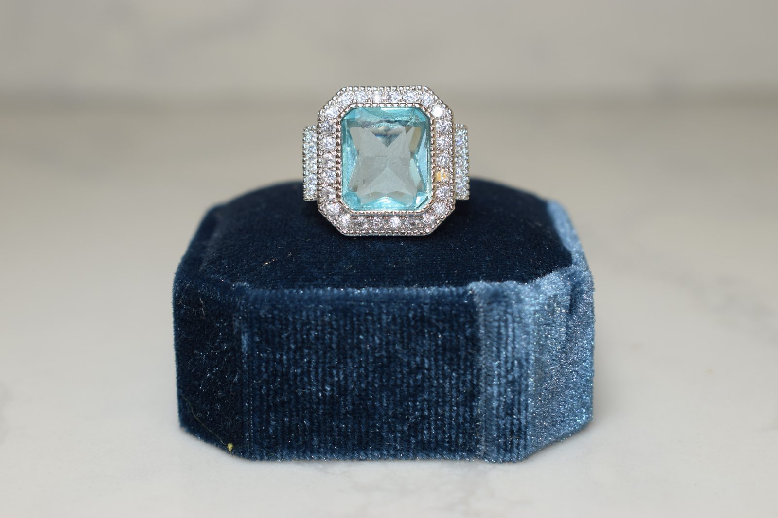Aguamarina, Halo Rectangular
